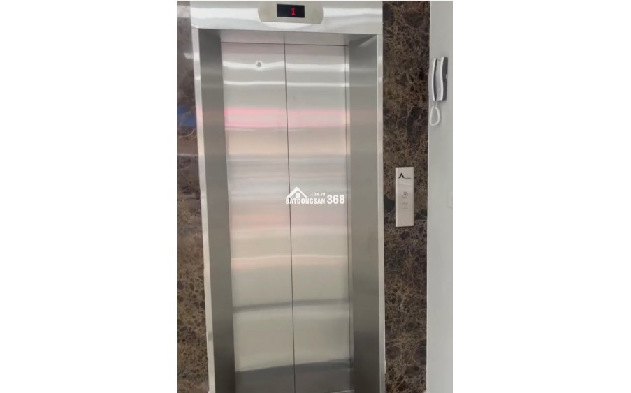 Tôi cho thuê nhà lô góc, mới,vỉa hè, 116m2- 5T, Nguyễn Thị Định_44 Tr